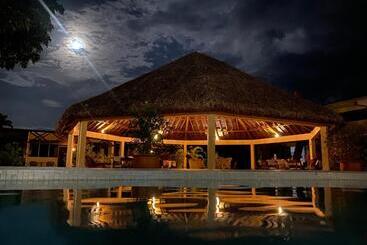 هتل Santo Vanuatu