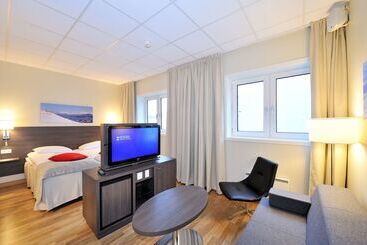 Отель Scandic Grand Tromsø