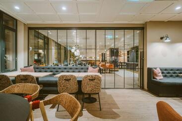 Отель Scandic Grand Tromsø