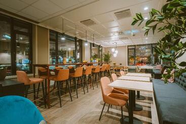 Отель Scandic Grand Tromsø
