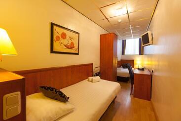 هتل The Townhouse