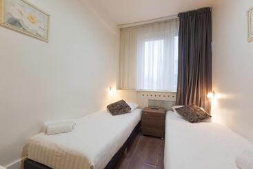 هتل The Townhouse