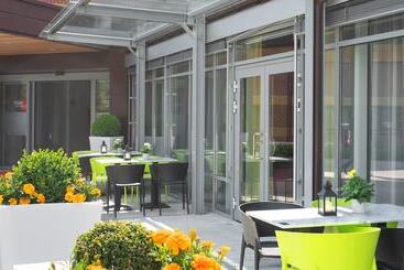 Thon Hotel Bergen Airport