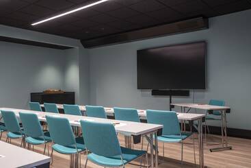Thon Hotel Bergen Airport
