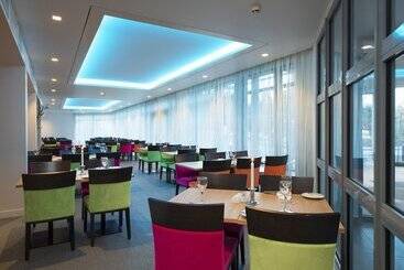 Thon Hotel Bergen Airport