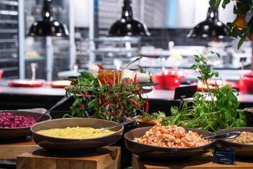 Thon Hotel Bergen Airport