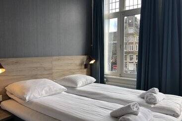 Facade Hotel Amsterdam