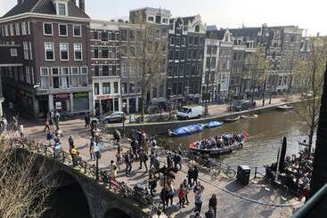 Facade Hotel Amsterdam