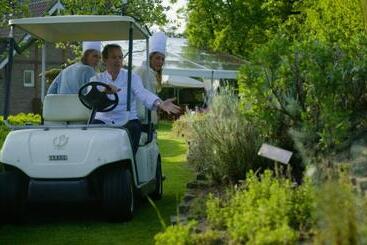 Landhuishotel De Bloemenbeek