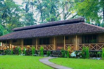 Walindi Plantation Resort