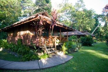 Walindi Plantation Resort
