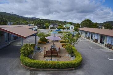 Aachen Place Motel