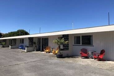 Adelphi Motel
