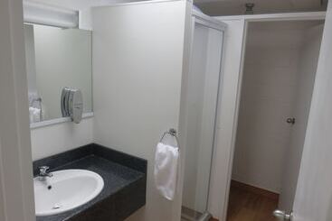 Aztec Motel