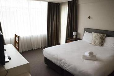 Expressotel