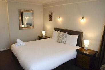 Expressotel