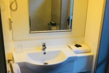 Gateway International Motel