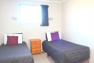 Gateway International Motel