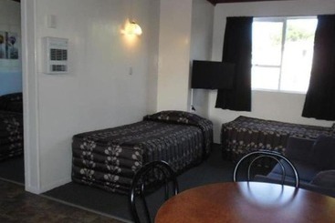 Greymouth Kiwi Holiday Park & Motels