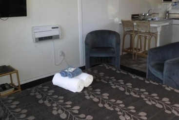 Greymouth Kiwi Holiday Park & Motels