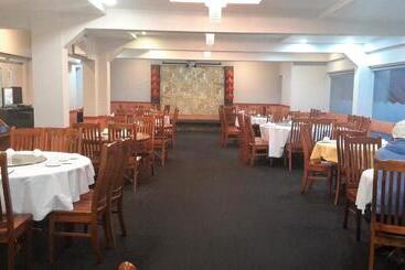 هتل Aspree Motor Inn