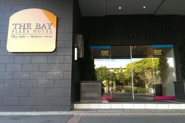 هتل Bay Plaza