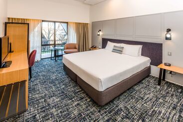هتل Chateau On The Park  Christchurch, A Doubletree By Hilton