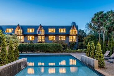 هتل Chateau On The Park  Christchurch, A Doubletree By Hilton