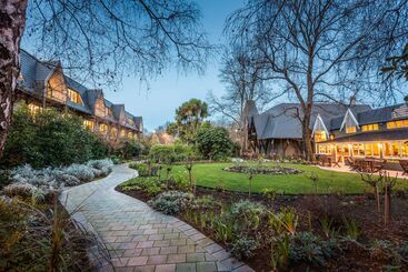 هتل Chateau On The Park  Christchurch, A Doubletree By Hilton
