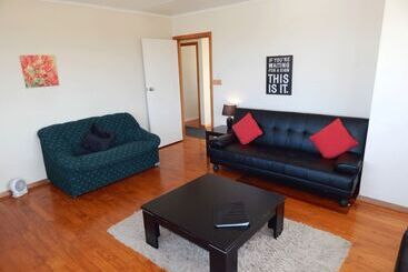 هتل Cheviot Park Motor Lodge
