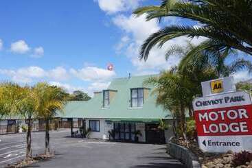 هتل Cheviot Park Motor Lodge
