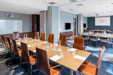 هتل Crowne Plaza Christchurch, An Ihg