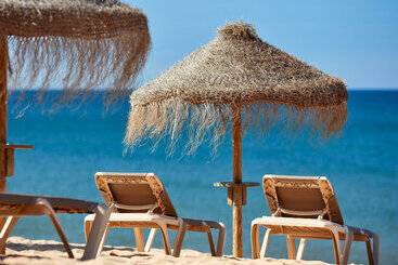 هتل Dom Jose Beach