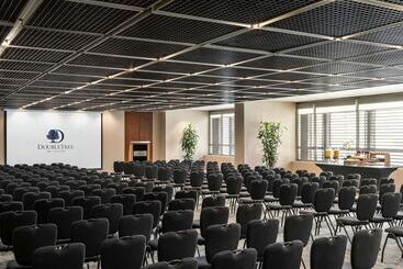 ホテル Doubletree By Hilton Lima Miraflores El Pardo