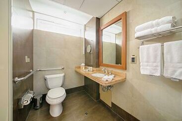 ホテル Doubletree By Hilton Lima Miraflores El Pardo