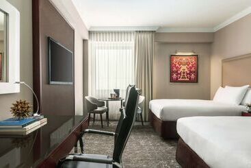 ホテル Doubletree By Hilton Lima Miraflores El Pardo