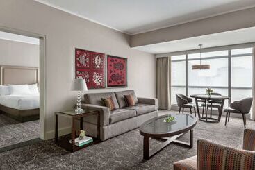 ホテル Doubletree By Hilton Lima Miraflores El Pardo