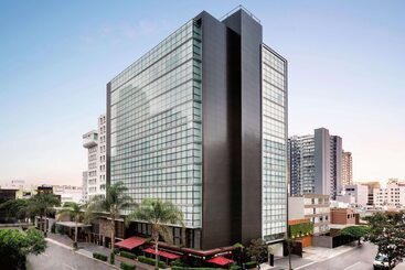 ホテル Doubletree By Hilton Lima Miraflores El Pardo