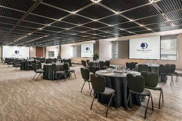 هتل Doubletree By Hilton Lima Miraflores El Pardo