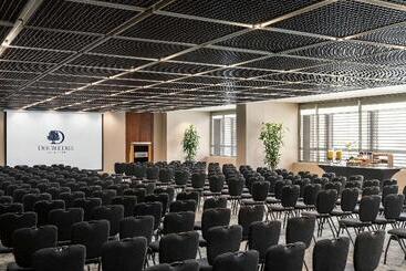 ホテル Doubletree By Hilton Lima Miraflores El Pardo