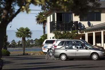 هتل Fairley Motor Lodge