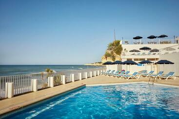 Holiday Inn Algarve - Armaçao de Pera