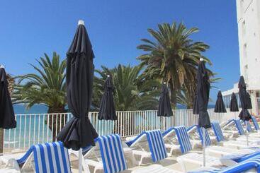 هتل Holiday Inn Algarve