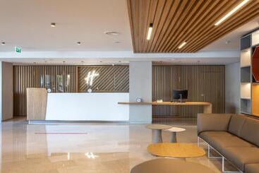 هتل Holiday Inn Lisbon, An Ihg