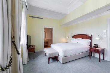 Hospes Infante Sagres Porto   Small Luxury Hotels Of The World - Porto