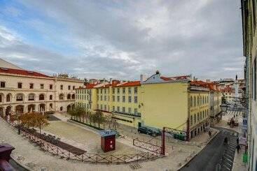 هتل Inn Rossio