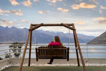هتل Mercure Queenstown Resort