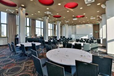 هتل Mercure Warszawa Grand