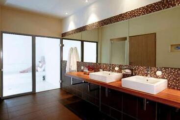 هتل Mercure Warszawa Grand