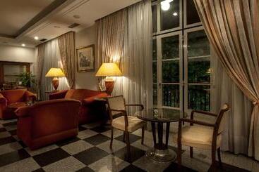 هتل Metropole